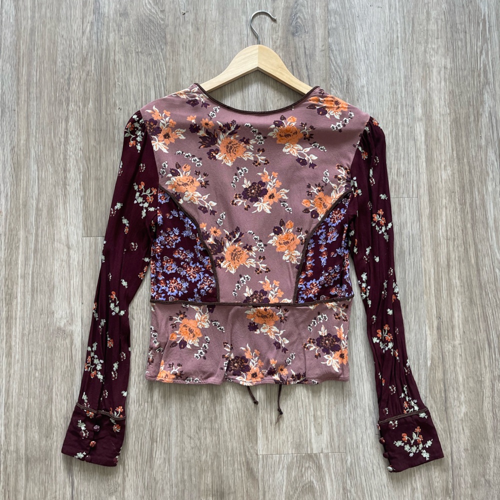 Free People Mixed Floral Tie Front Long Sleeve Boho Blouse Top M - Picture 2 of 7